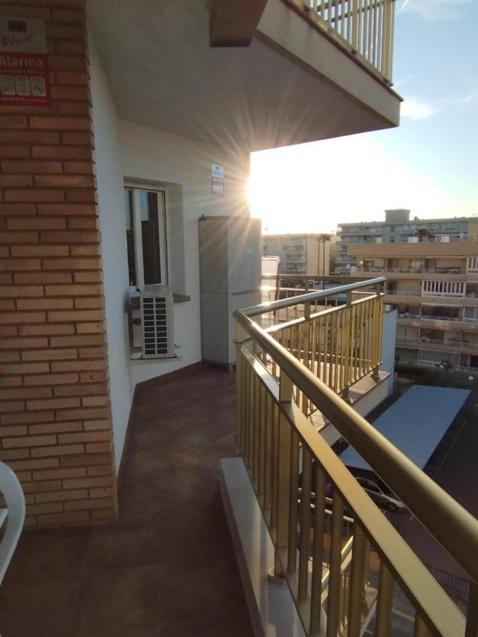 Seafront Apartment Pineda Beach La Pineda Eksteriør bilde